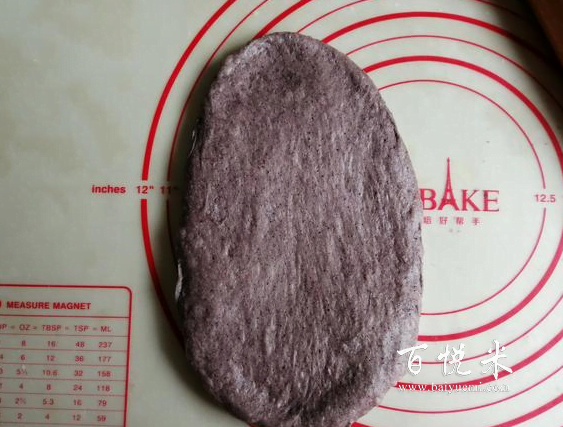 烘焙達人分享的這個配方,不用烤箱也能做出柔軟好吃的粗糧面包